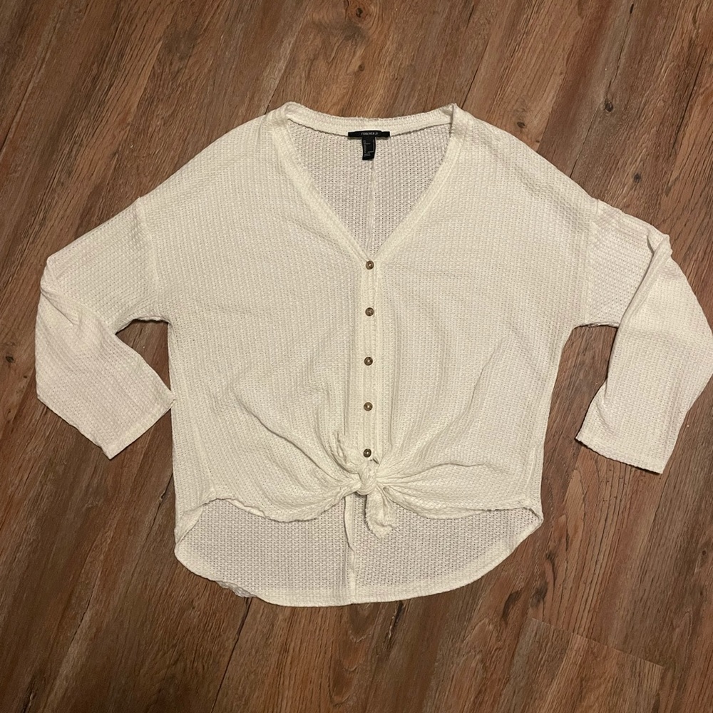 Waffle knit buttondown tie-front long sleeve. Size S but fits like a L.
